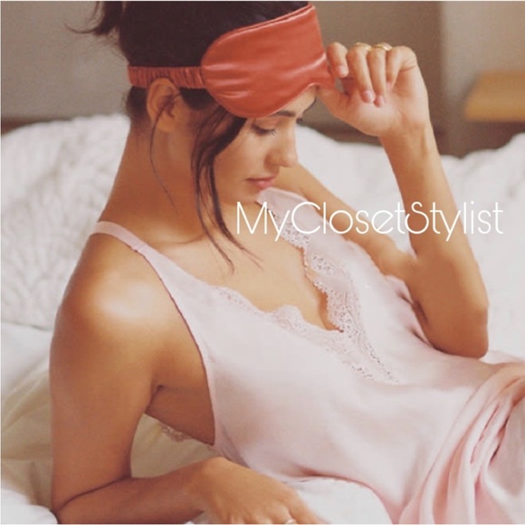 Frank Body Other - Frank Body Booty Sleep Satin Mask